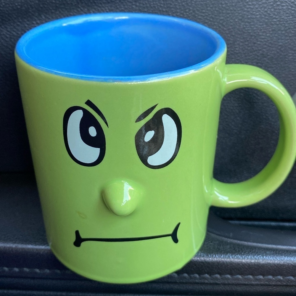Funny face mug 3D nose grumpy